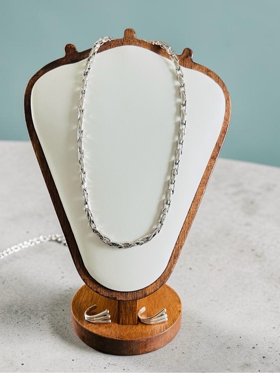 Coro Jewelry - Coro x Avon - Coro Silver-Tone Choker Necklace & Complimenting Avon Earrings